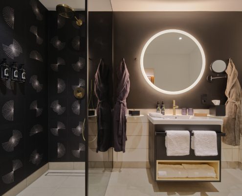 Barrierefreie Duschen und Tageslicht in den meisten bädern der Dependance des Hotel am Sophienpark in Baden-Baden
