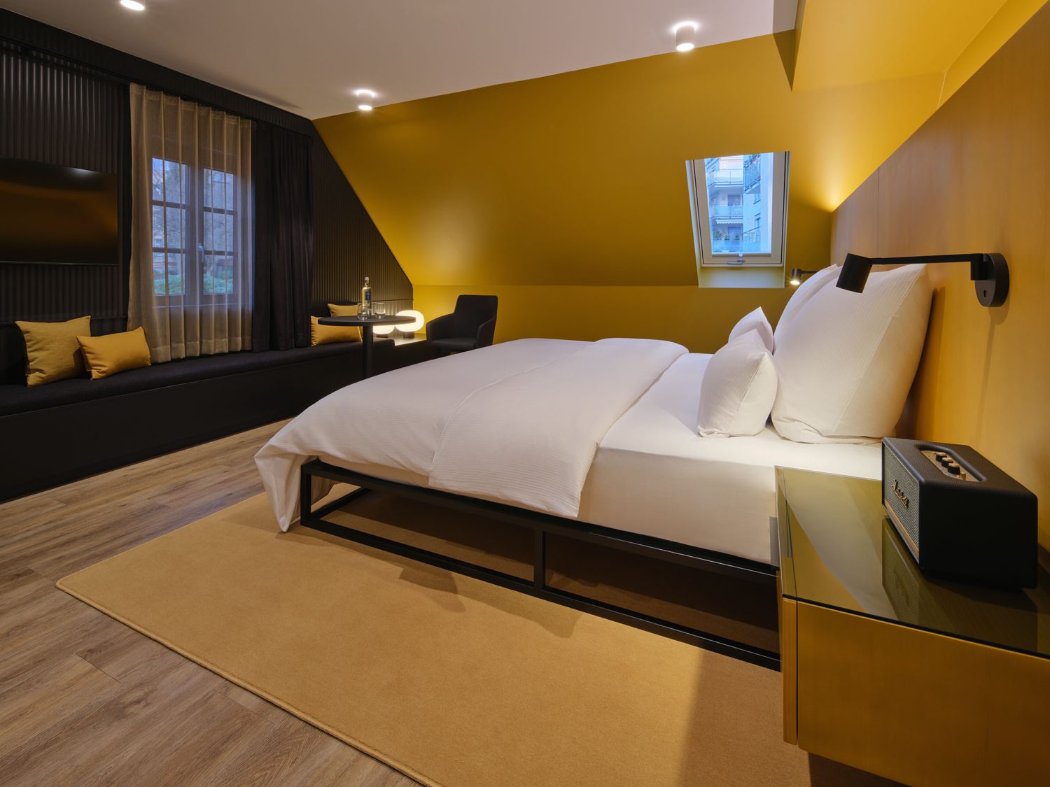 The Deluxe Dependance is a luxurious dubble room